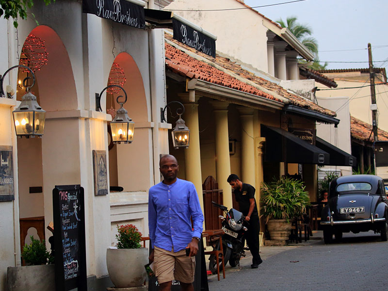 Tours in Sri Lanka, Tours to Sri Lanka, Sri Lanka Tour Packages, Sri Lanka Holidays, Holidays in Sri Lanka, Sri Lanka Beach Holidays