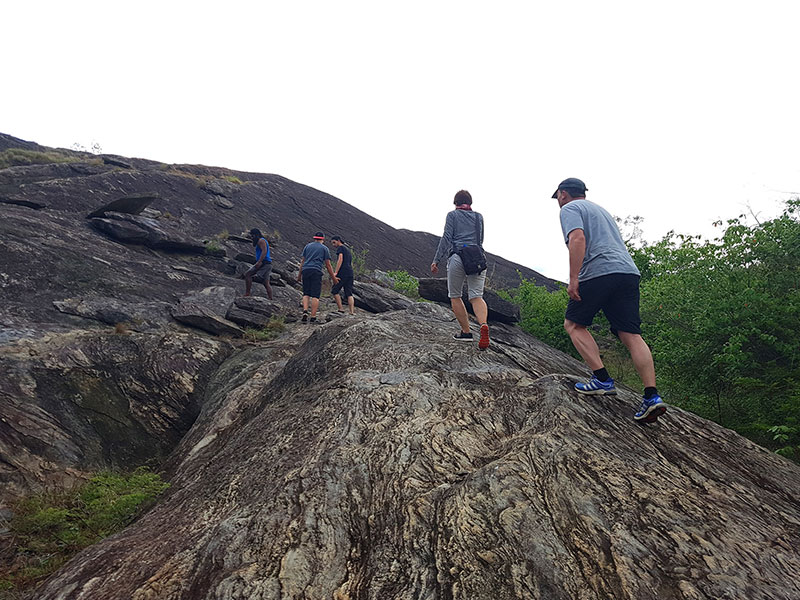 Tours in Sri Lanka, Tours to Sri Lanka, Sri Lanka Tour Packages, Sri Lanka Holidays, Holidays in Sri Lanka, Sri Lanka Beach Holidays