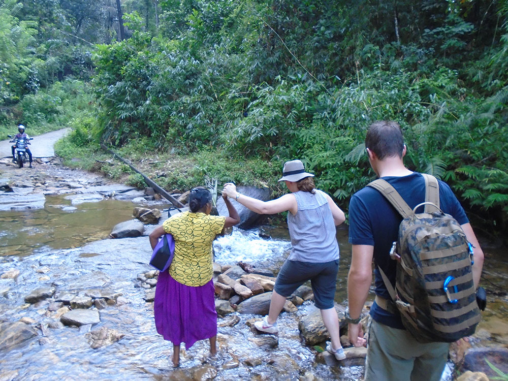Trek through the Country Side  and scenic trekking tours in Sri Lanka - Trek through the Country Side  and trekking tours - Trekking Trips in bentota - Trek through the country side and Trekking Trips in Sri Lanka - Country Walk in Sri Lanka - Village Walk in Sri Lanka