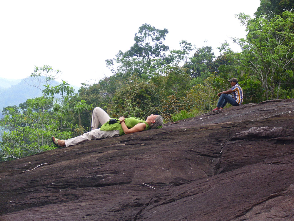 Trek through the Country Side  and scenic trekking tours in Sri Lanka - Trek through the Country Side  and trekking tours - Trekking Trips in bentota - Trek through the country side and Trekking Trips in Sri Lanka - Country Walk in Sri Lanka - Village Walk in Sri Lanka